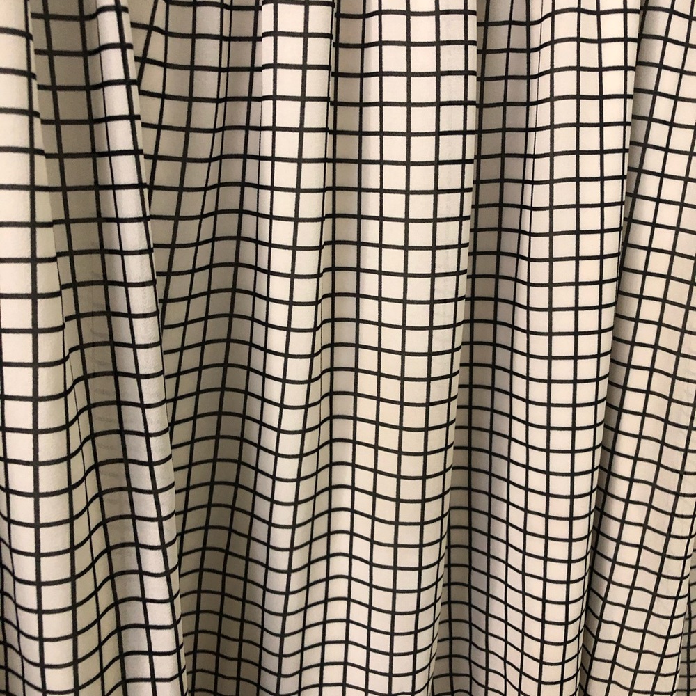 Geometric Dress - Picture 3 of 3